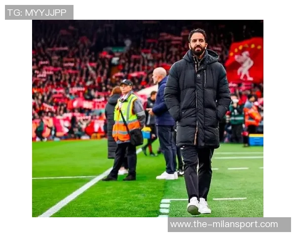 前曼联球员直言总监与主教练意见不合应重新考虑人选问题